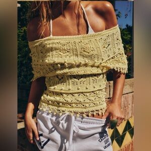 ZARA STRUCTURED OFF-THE-SHOULDER KNIT TOP SIZE
